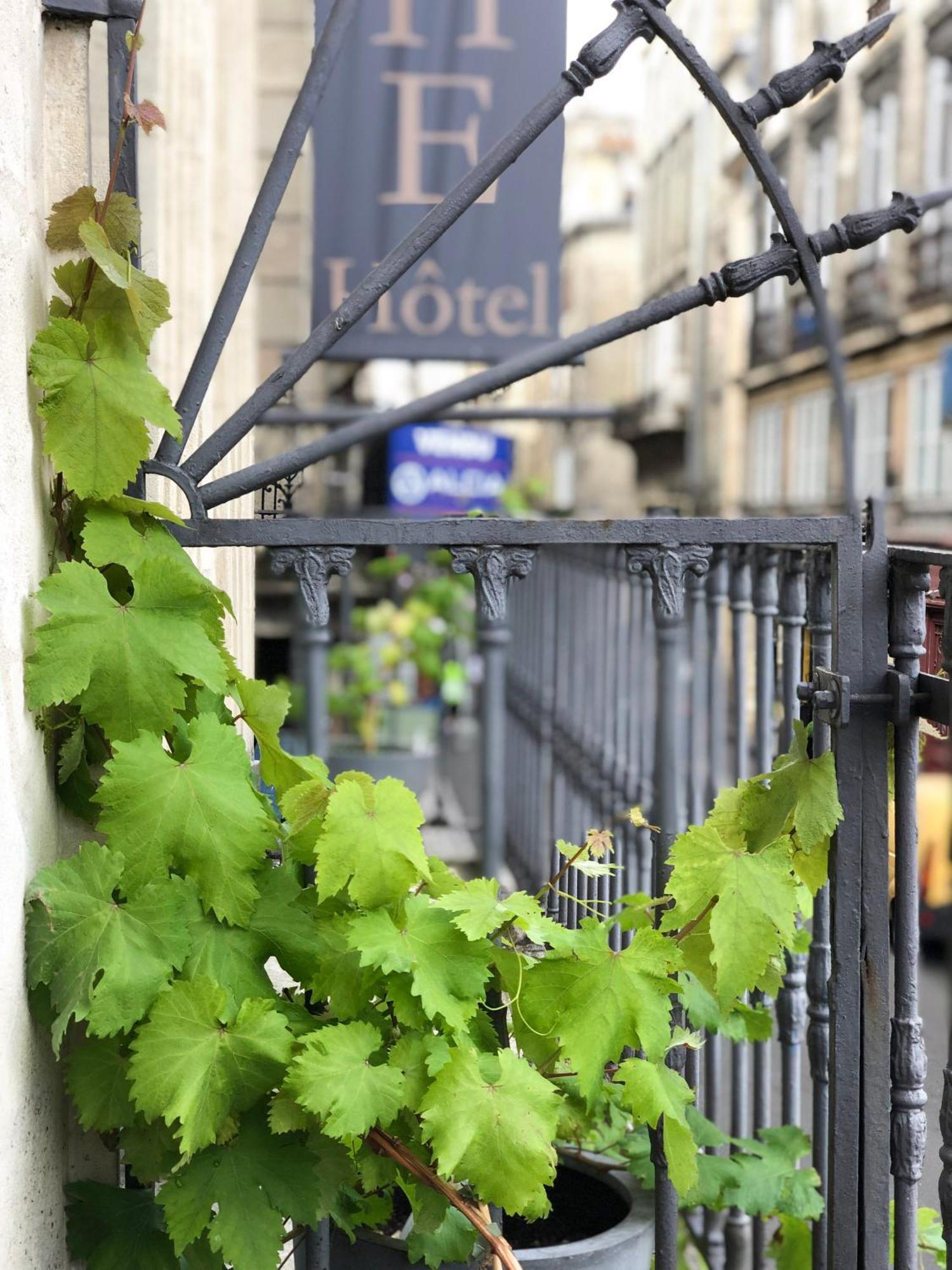 Hotel Bleu De Mer Bordeaux Exterior photo